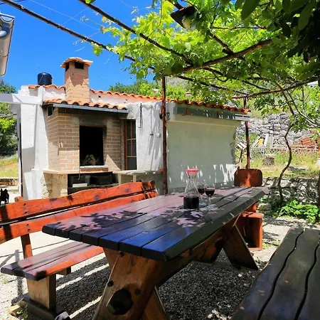 5225a Apartamento Podstrana